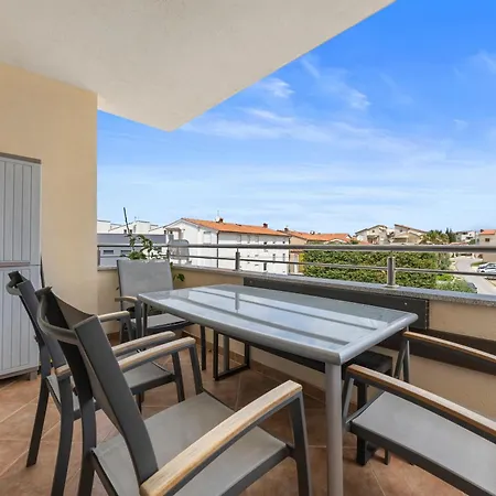 Apartamento Tomaz Apartment, Burle
