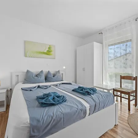 Apartamento Tomaz Apartment, Burle